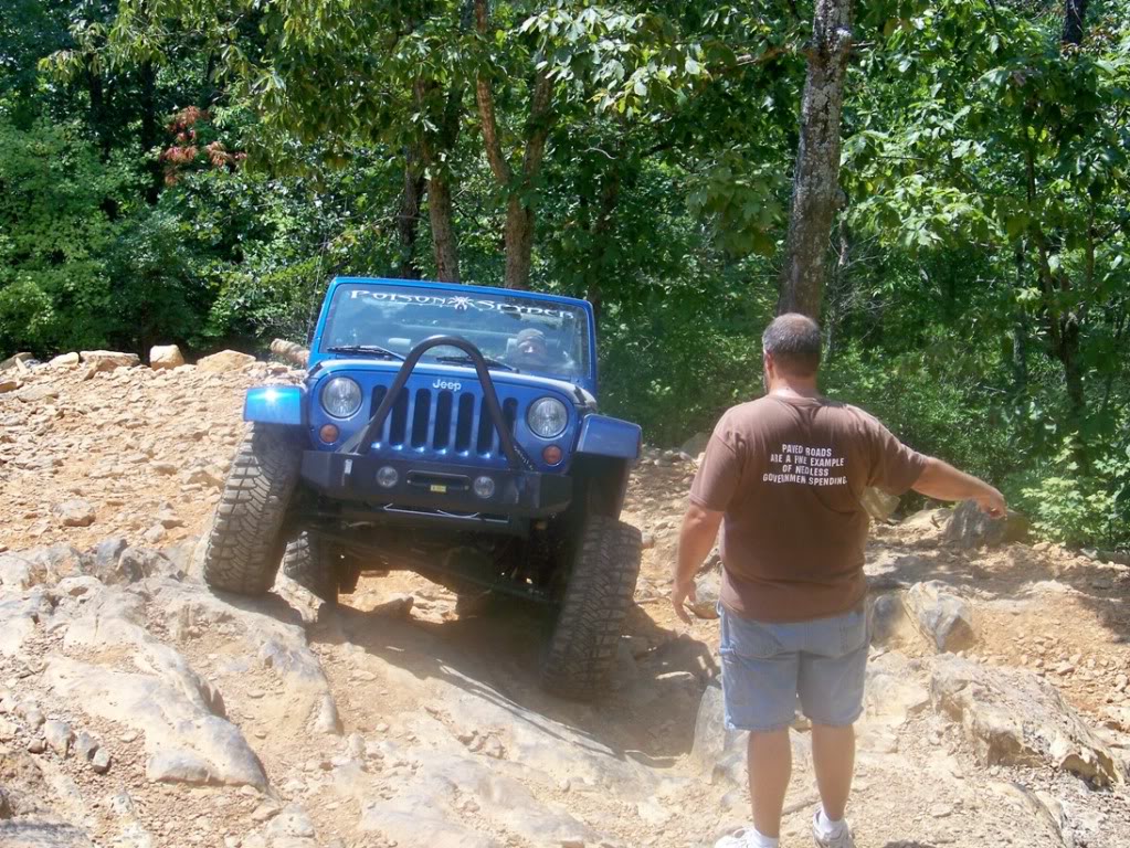 ai212.photobucket.com_albums_cc201_elrojogrande_Uwharrie_August_2010_2_100_1893.jpg