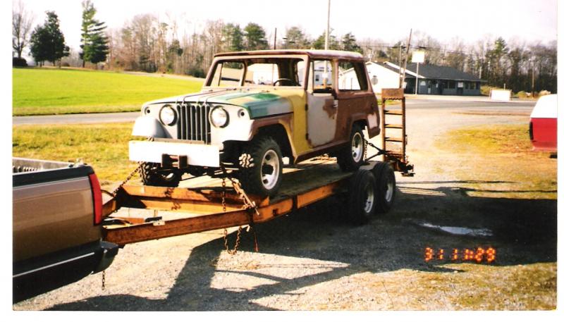 ai215.photobucket.com_albums_cc29_R_Queen_Jeepster1999_zpsdb794331.jpg