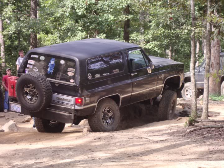ai218.photobucket.com_albums_cc317_putzarerequired_jeep_20carnb9c878027ea3dbfd95986770ba841af1.jpg