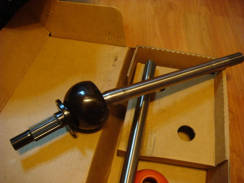 ai22.photobucket.com_albums_b346_TMXONR_3_link_20suspension_DSC07940.jpg