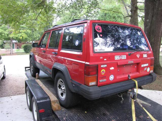 ai22.photobucket.com_albums_b349_foreman1063_93_20Cherokee_93Cherokee003Medium.jpg