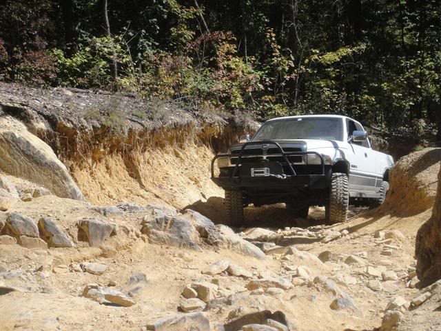 ai225.photobucket.com_albums_dd111_manofwar012_Uwharrie_2010_9_069.jpg