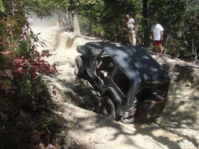 ai225.photobucket.com_albums_dd111_manofwar012_Uwharrie_2010_9_086.jpg