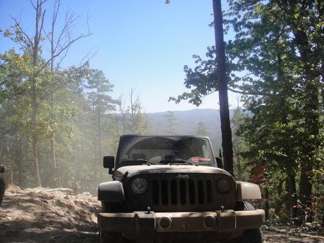 ai225.photobucket.com_albums_dd111_manofwar012_Uwharrie_2010_9_090.jpg