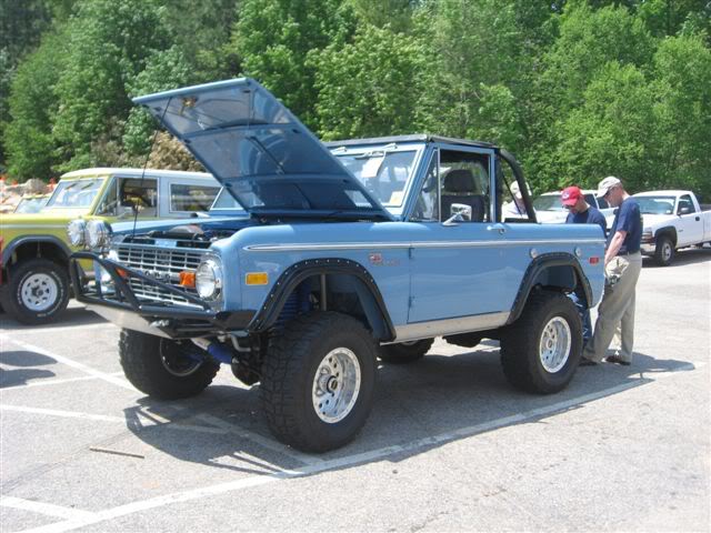 ai227.photobucket.com_albums_dd64_broncocrazy_bash_11.jpg