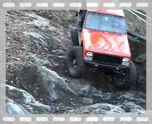 ai232.photobucket.com_albums_ee46_orangecherokee_Tellico_20November_th_JerryGuardrail.jpg