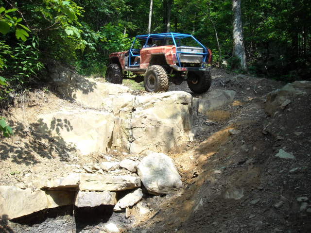 ai232.photobucket.com_albums_ee46_orangecherokee_Windrock_20June_2009_DSCN0186.jpg