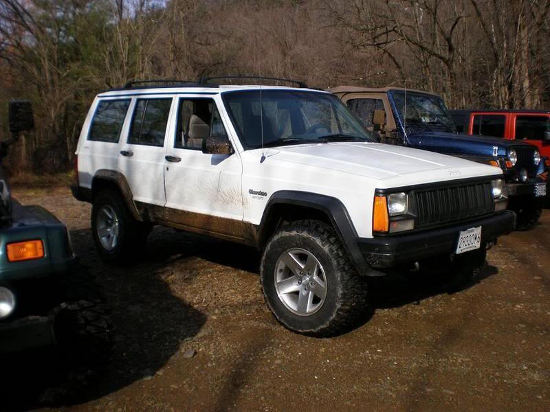 ai24.photobucket.com_albums_c4_paroxysym_Jeeps_Wheeling_20Trips_Greenridge_2012_27_08_16.jpg