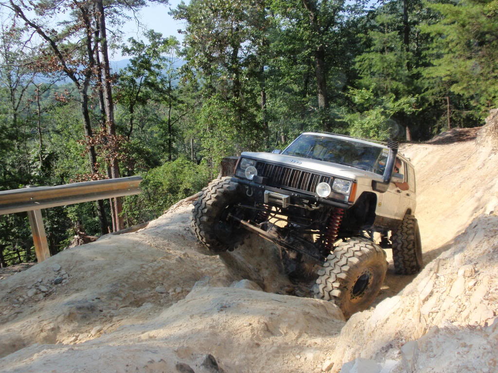 ai249.photobucket.com_albums_gg234_ohv_kj_Uwharrie261.jpg