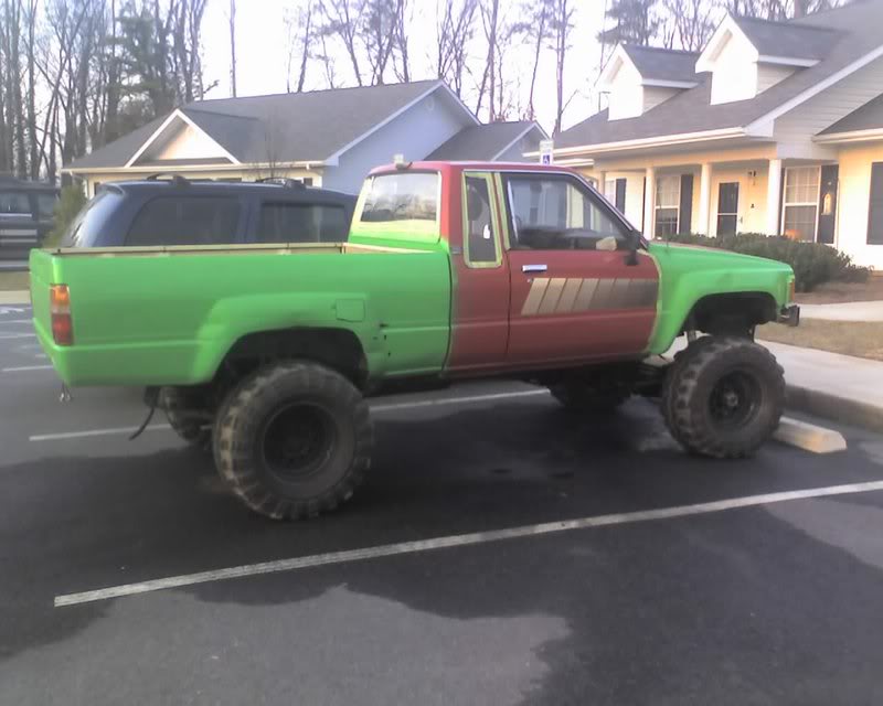 ai25.photobucket.com_albums_c53_toyota231_85toyota2.jpg