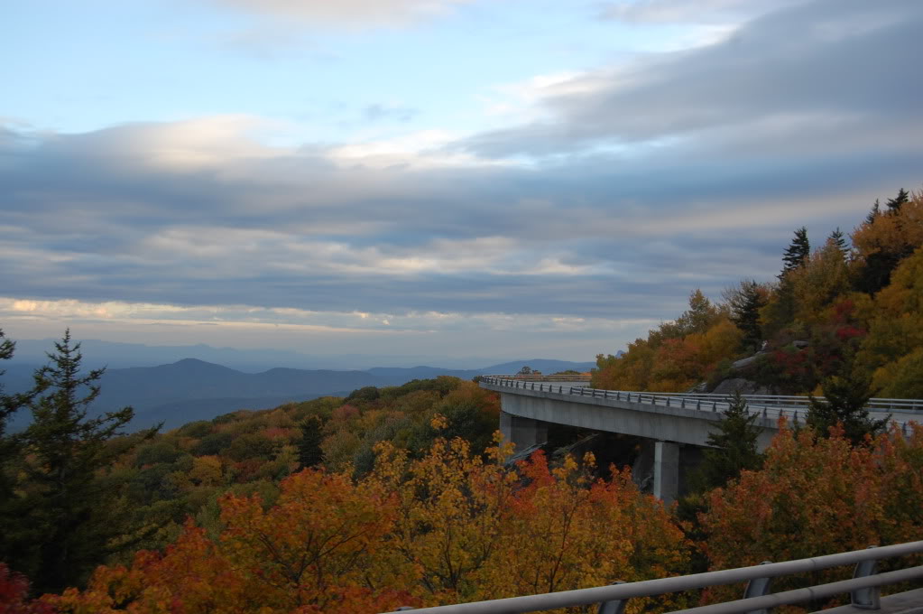 ai259.photobucket.com_albums_hh302_tkob1060_blue_ridge_DSC_0369.jpg