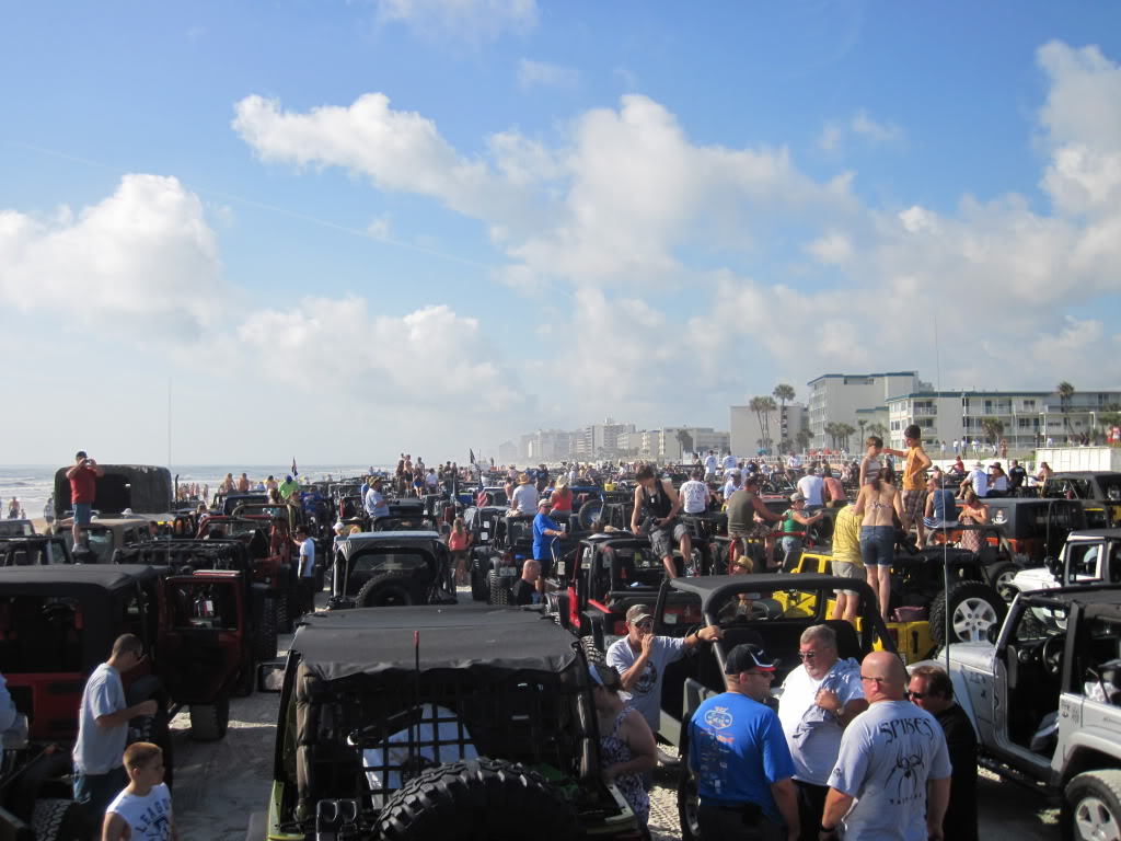 ai259.photobucket.com_albums_hh302_tkob1060_Jeep_20Beach_202010_IMG_0030.jpg