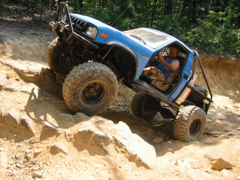 ai26.photobucket.com_albums_c128_jetprwler_URE_203_20Toy_20Truck_20Group_135_3548_IMG.jpg