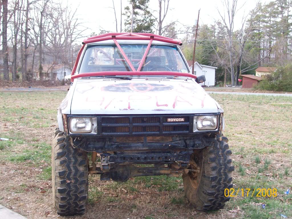 ai262.photobucket.com_albums_ii102_flexingtheyota_102_1771.jpg