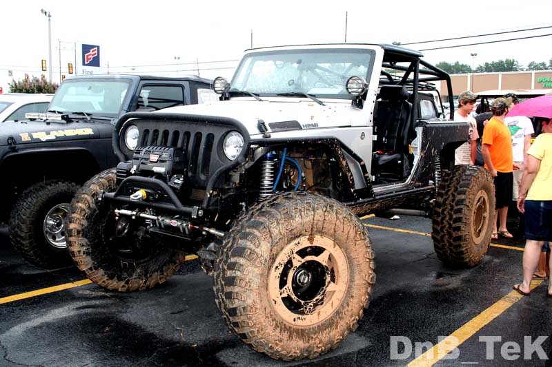 ai263.photobucket.com_albums_ii140_wsboun_2008_Jeep_Show_7_31_10_IMG_0294.jpg