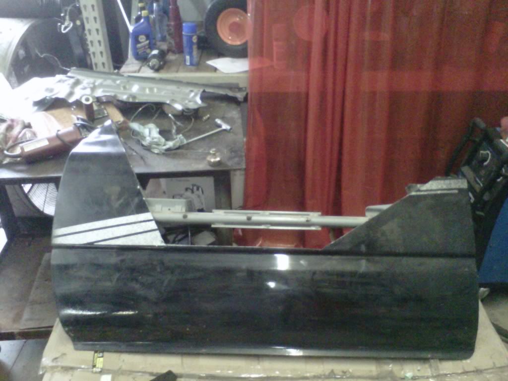 ai263.photobucket.com_albums_ii148_cgm147_door3.jpg