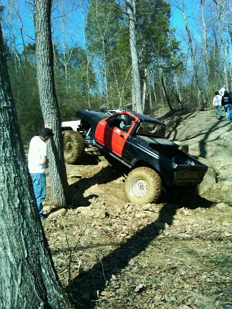 ai263.photobucket.com_albums_ii148_cgm147_tires_20and_20toyota_dpg1.jpg