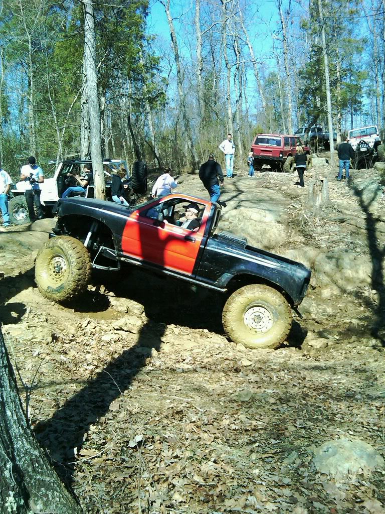ai263.photobucket.com_albums_ii148_cgm147_tires_20and_20toyota_dpg2.jpg