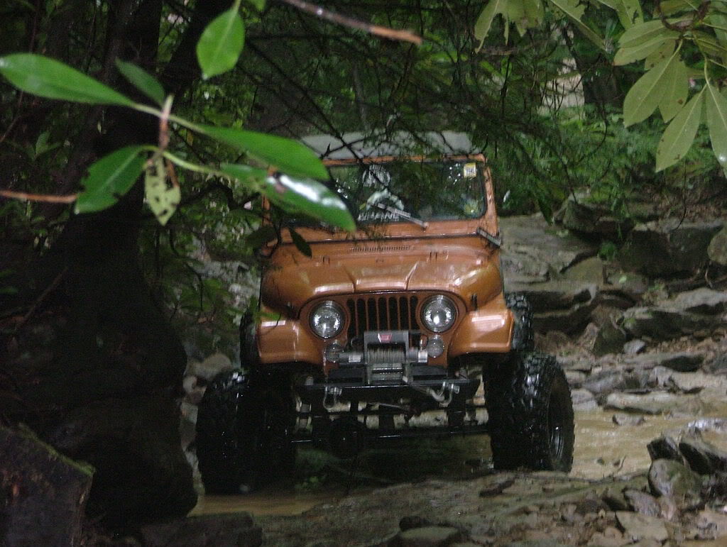 ai286.photobucket.com_albums_ll109_tsjeepcj_MOR_20Jamboree_DSCF3412.jpg
