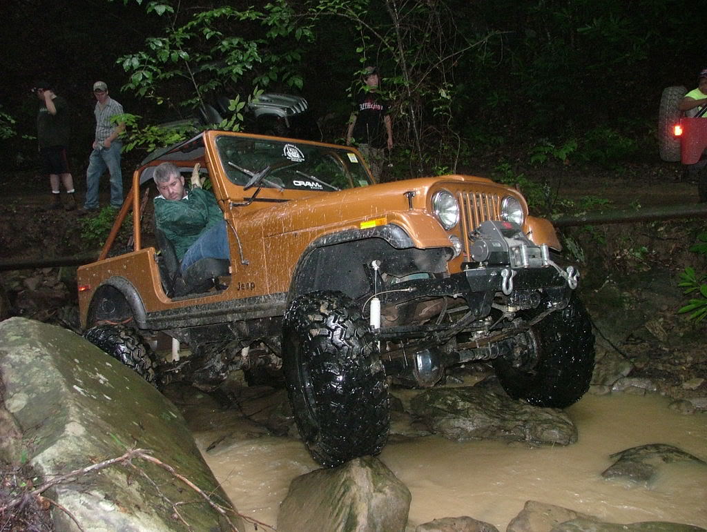 ai286.photobucket.com_albums_ll109_tsjeepcj_MOR_20Jamboree_DSCF3416.jpg