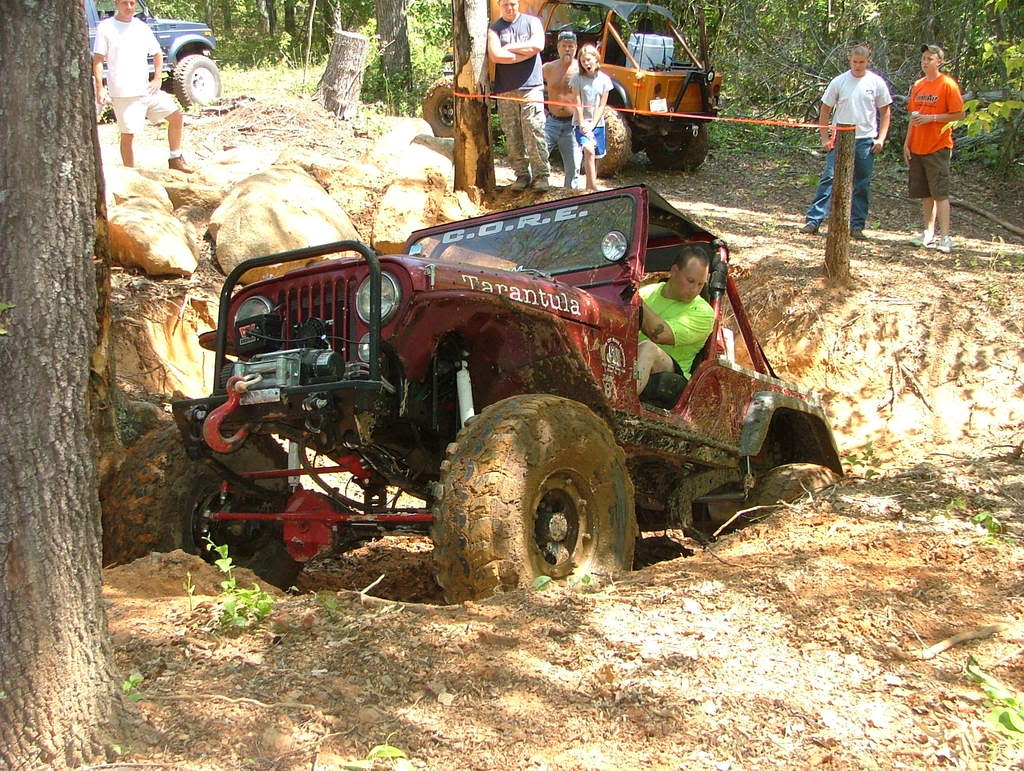 ai286.photobucket.com_albums_ll109_tsjeepcj_the_20farm_DSCF3347.jpg