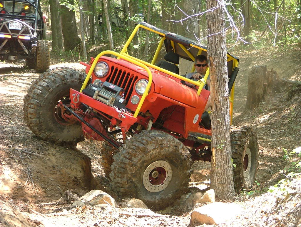 ai286.photobucket.com_albums_ll109_tsjeepcj_the_20farm_DSCF3353.jpg