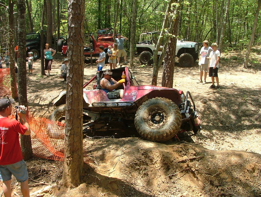 ai286.photobucket.com_albums_ll109_tsjeepcj_the_20farm_DSCF3381.jpg