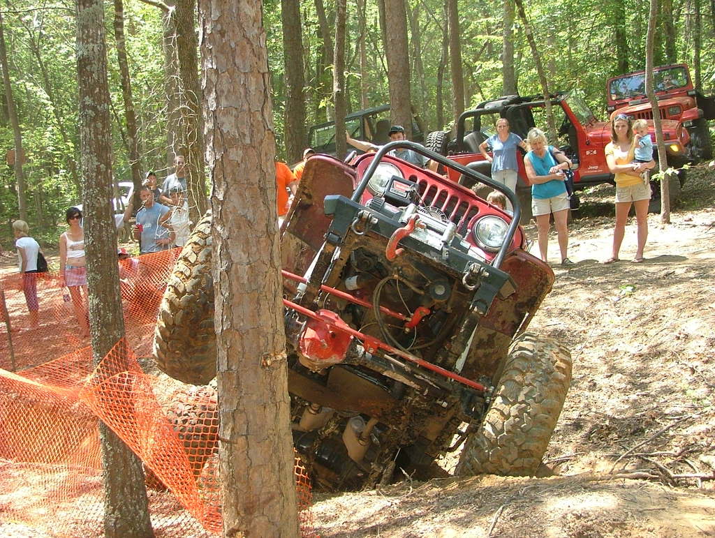 ai286.photobucket.com_albums_ll109_tsjeepcj_the_20farm_DSCF3384.jpg