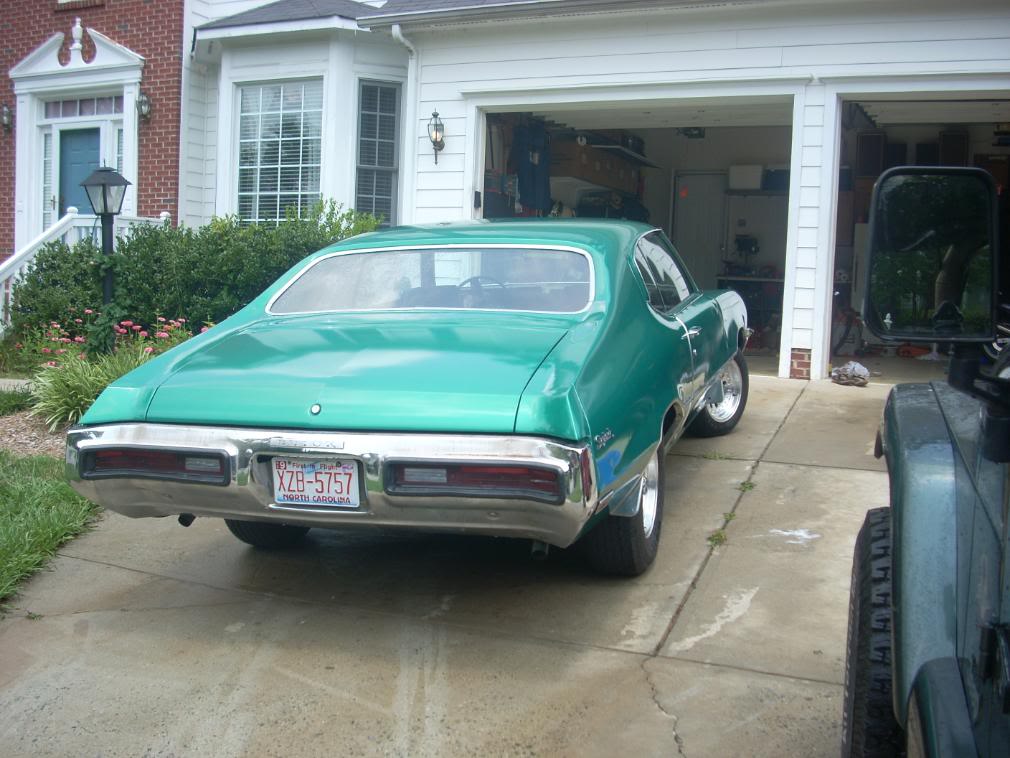ai286.photobucket.com_albums_ll81_mharding72_72_20skylark_DSCN1314.jpg