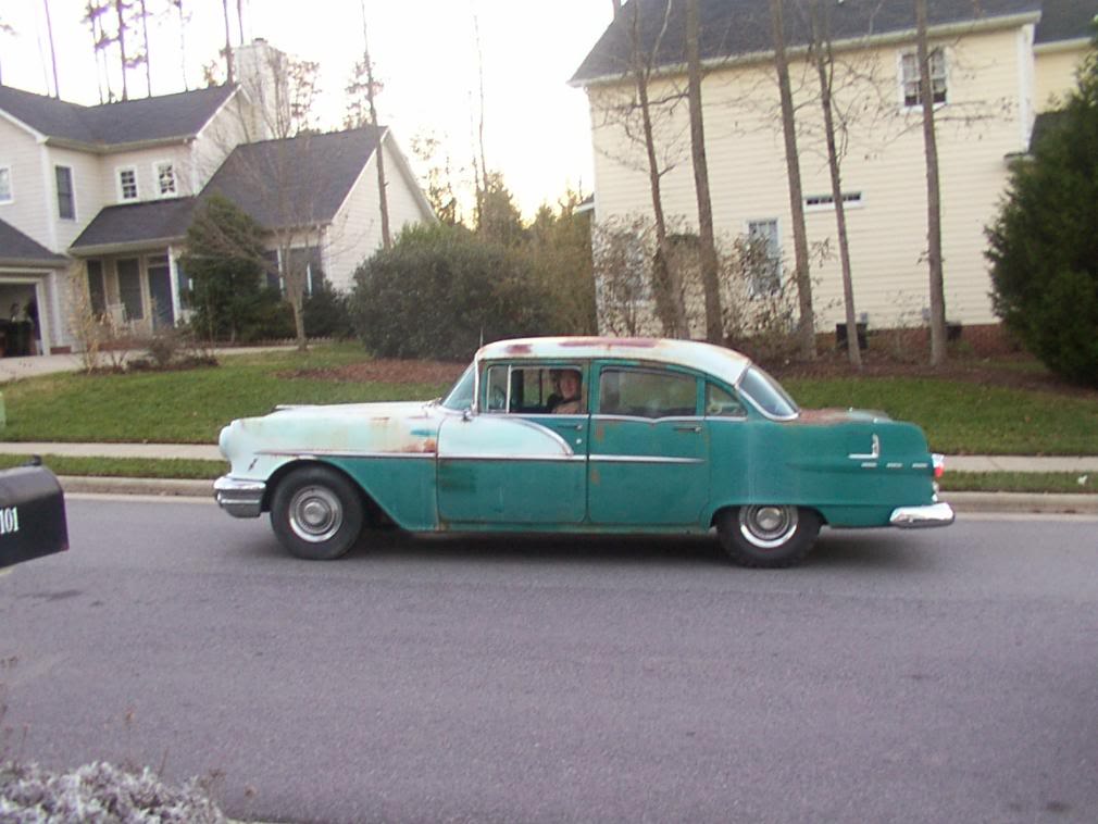 ai286.photobucket.com_albums_ll81_mharding72_our_20cars_DCP_0815.jpg