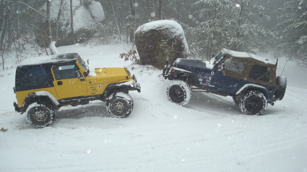 ai298.photobucket.com_albums_mm279_burrellsjeep_013_5.jpg