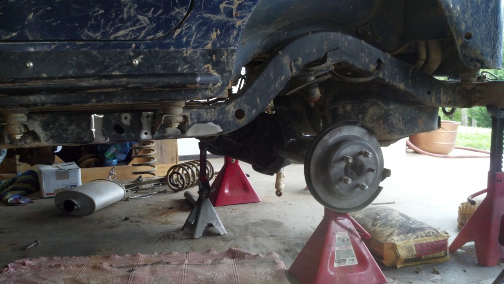 ai298.photobucket.com_albums_mm279_burrellsjeep_2012_04_22_15_42_45_548.jpg