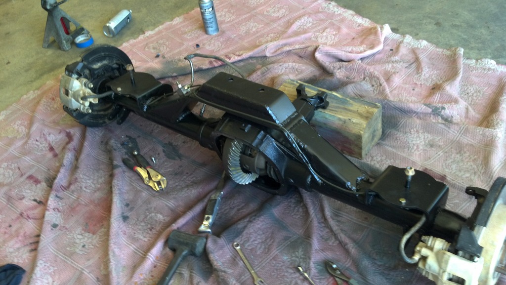 ai298.photobucket.com_albums_mm279_burrellsjeep_2012_05_20_13_03_10_824.jpg