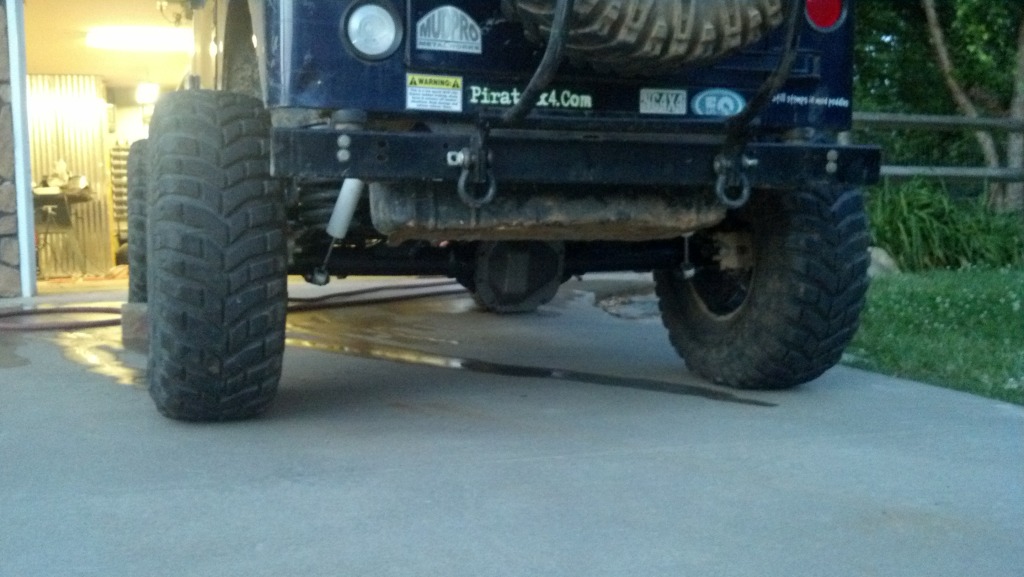 ai298.photobucket.com_albums_mm279_burrellsjeep_2012_05_20_20_39_39_137.jpg