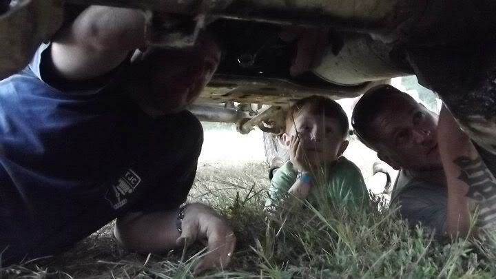 ai298.photobucket.com_albums_mm279_burrellsjeep_302099_29162368d3e83b8c9319b099626b6d5aec5144a.jpg