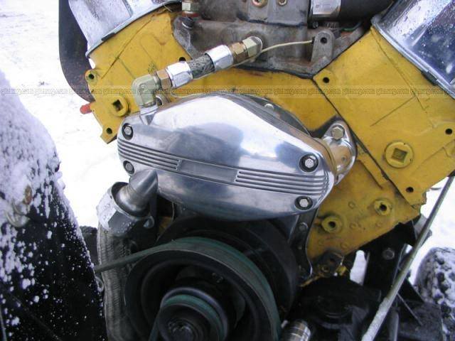 ai298.photobucket.com_albums_mm279_burrellsjeep_blower2.jpg