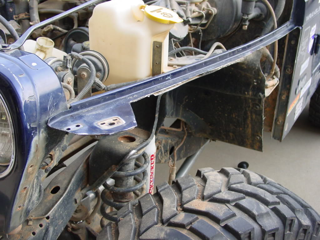 ai298.photobucket.com_albums_mm279_burrellsjeep_Linked_Cut2.jpg