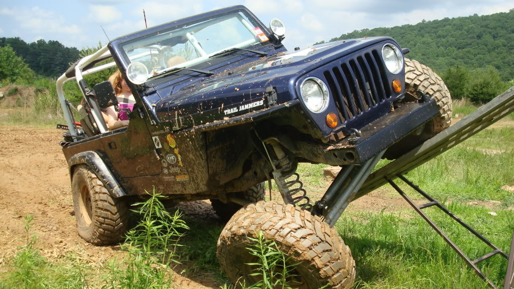 ai298.photobucket.com_albums_mm279_burrellsjeep_Linked_rti3.jpg