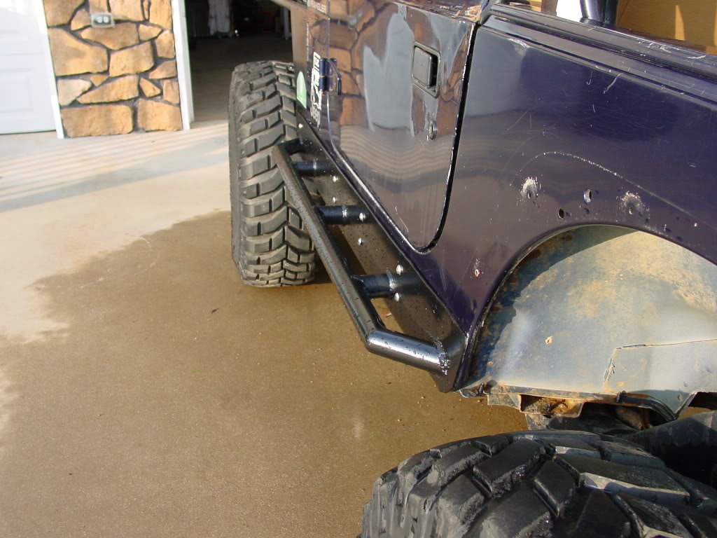 ai298.photobucket.com_albums_mm279_burrellsjeep_Linked_SliderlookingfromRear.jpg