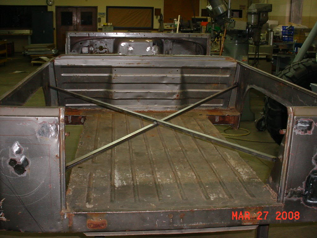 ai298.photobucket.com_albums_mm279_burrellsjeep_MVC_005F.jpg_340d4759a89024e085916575979bdd4b.jpg