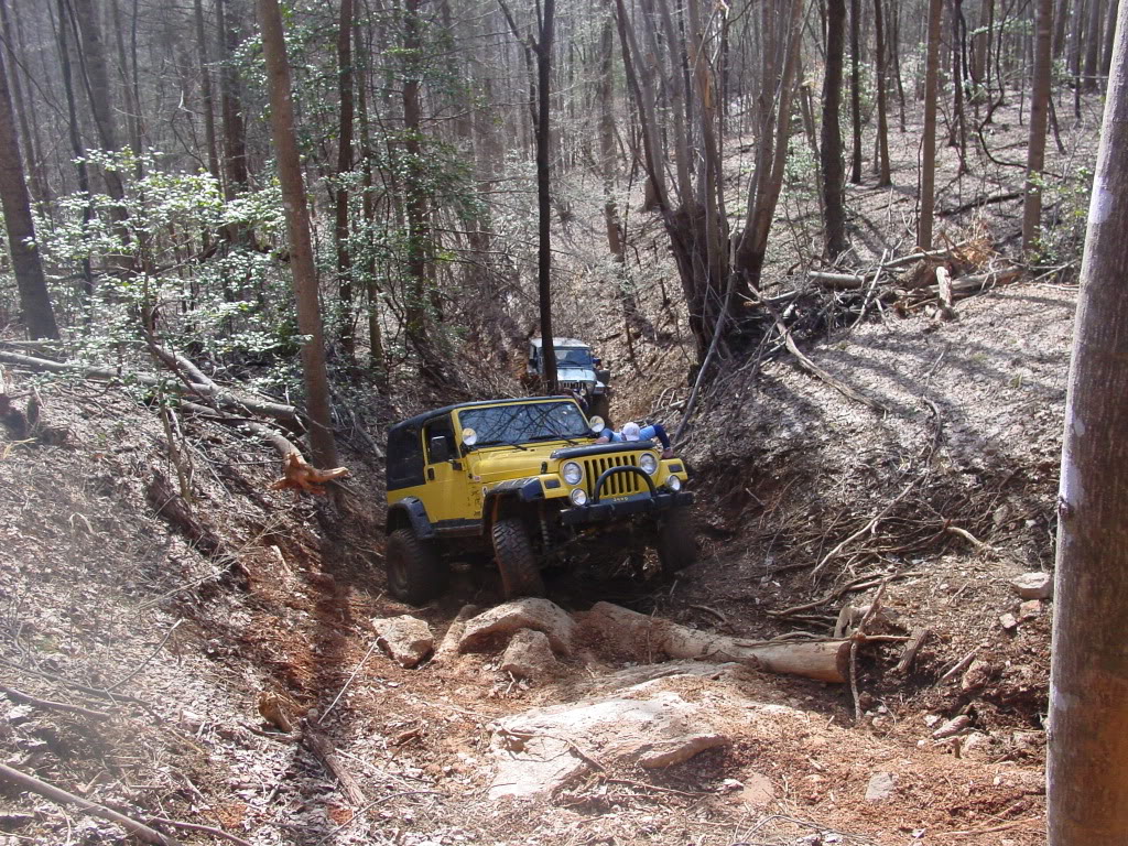 ai298.photobucket.com_albums_mm279_burrellsjeep_TJC_004_1.jpg