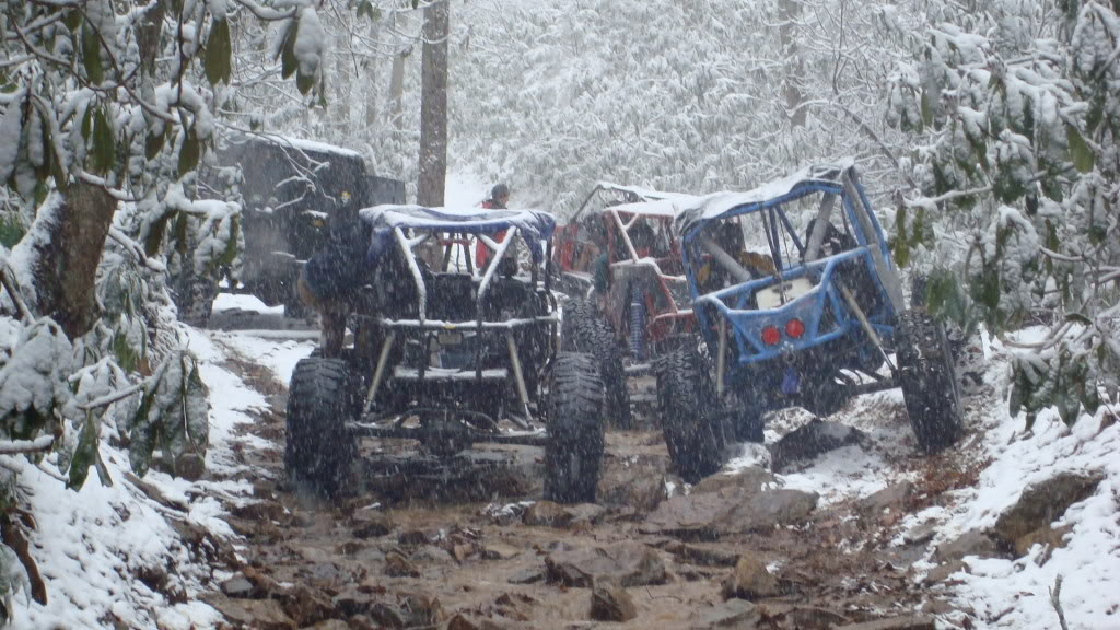 ai298.photobucket.com_albums_mm279_burrellsjeep_TJC_023.jpg