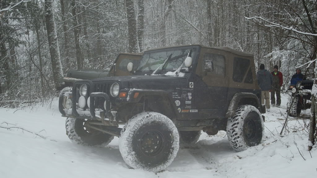 ai298.photobucket.com_albums_mm279_burrellsjeep_TJC_036.jpg