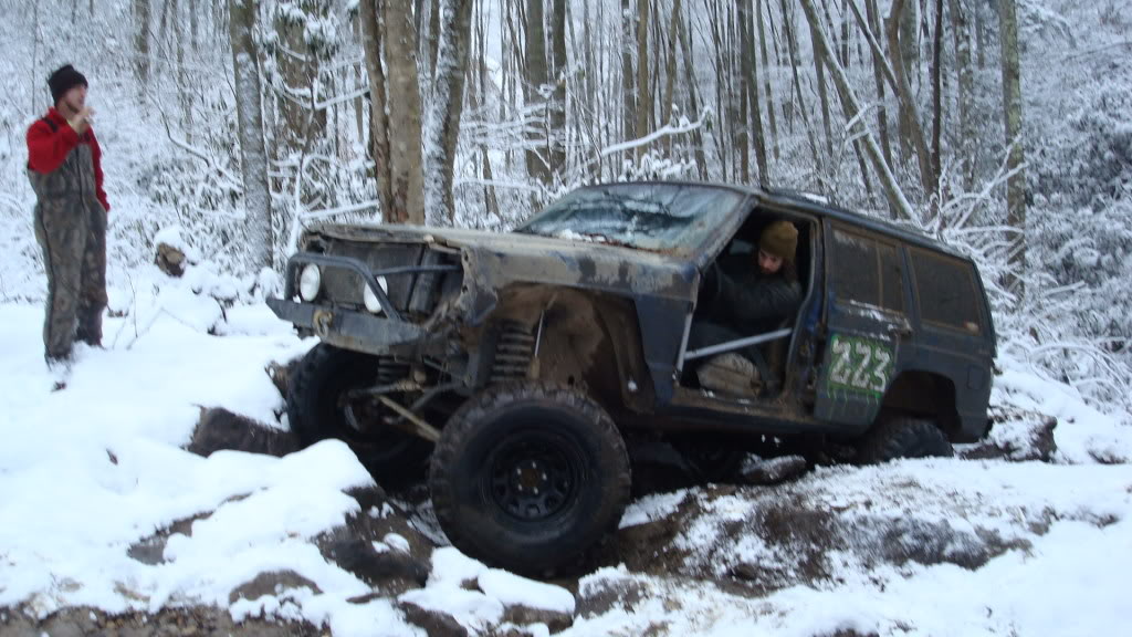 ai298.photobucket.com_albums_mm279_burrellsjeep_TJC_063.jpg