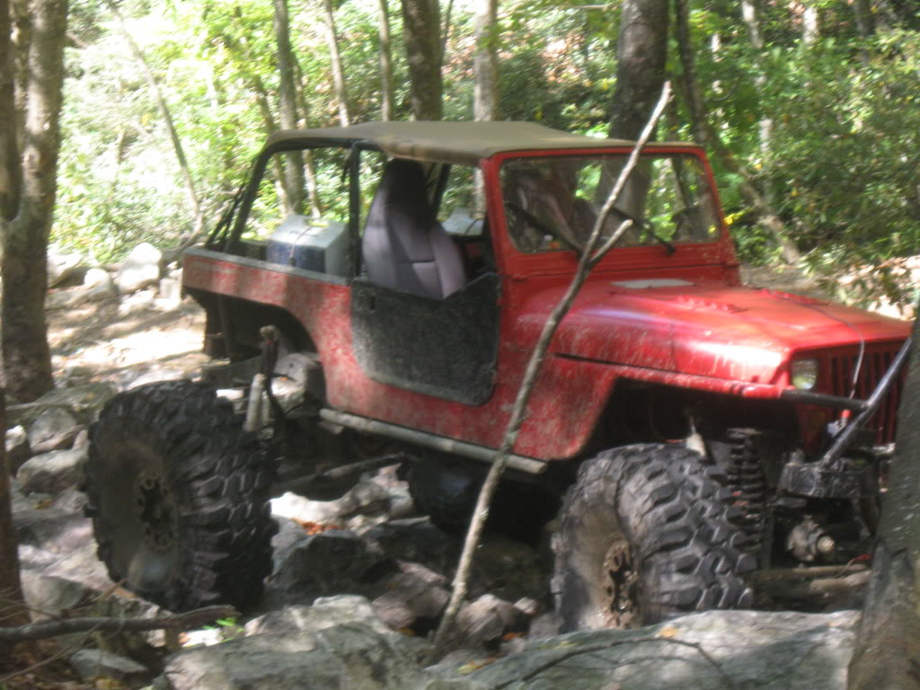 ai298.photobucket.com_albums_mm279_burrellsjeep_TJC_callytrip046.jpg