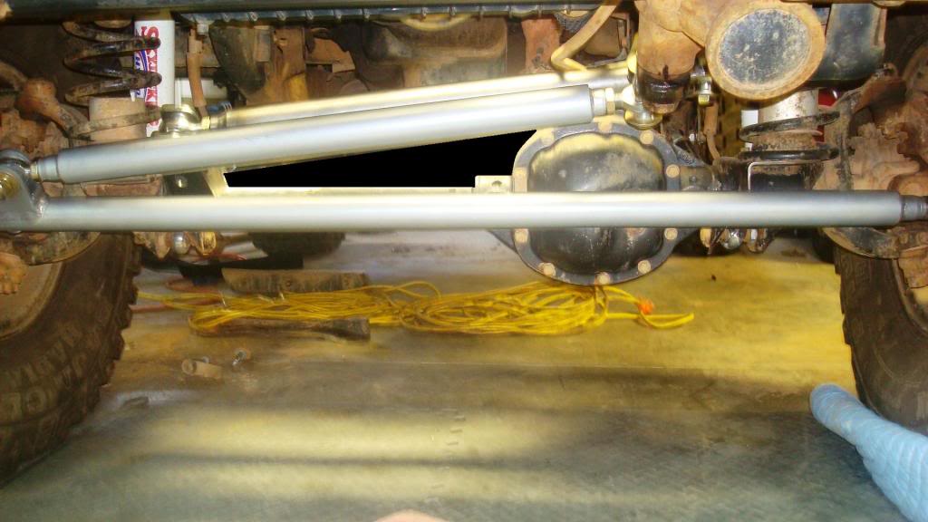 ai298.photobucket.com_albums_mm279_burrellsjeep_Truss.jpg_0b5b2bc13c2ff11698a54175ae4d93ed.jpg