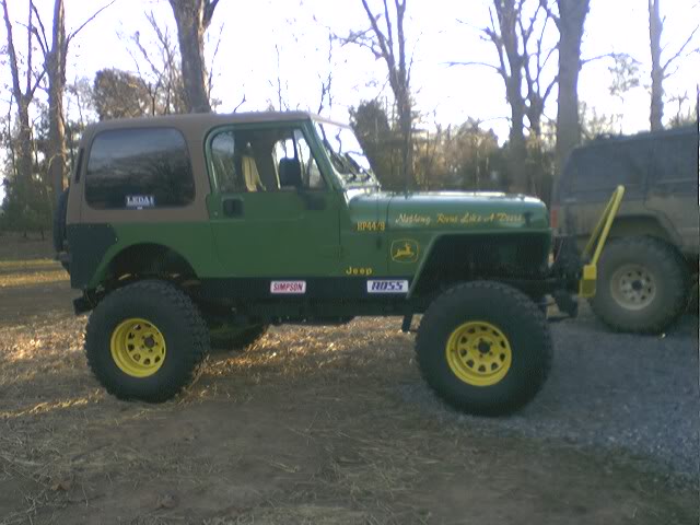 ai3.photobucket.com_albums_y70_jeepmike19_0217061722a.jpg