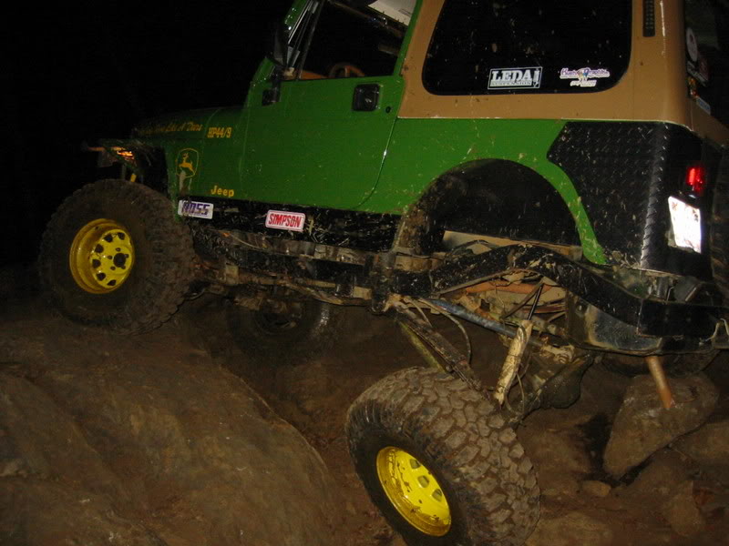 ai3.photobucket.com_albums_y70_jeepmike19_IMG_0002_1.jpg