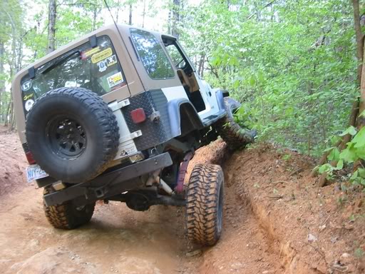 ai3.photobucket.com_albums_y70_jeepmike19_IMG_0049.jpg