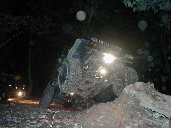ai3.photobucket.com_albums_y70_jeepmike19_mikeplay.jpg